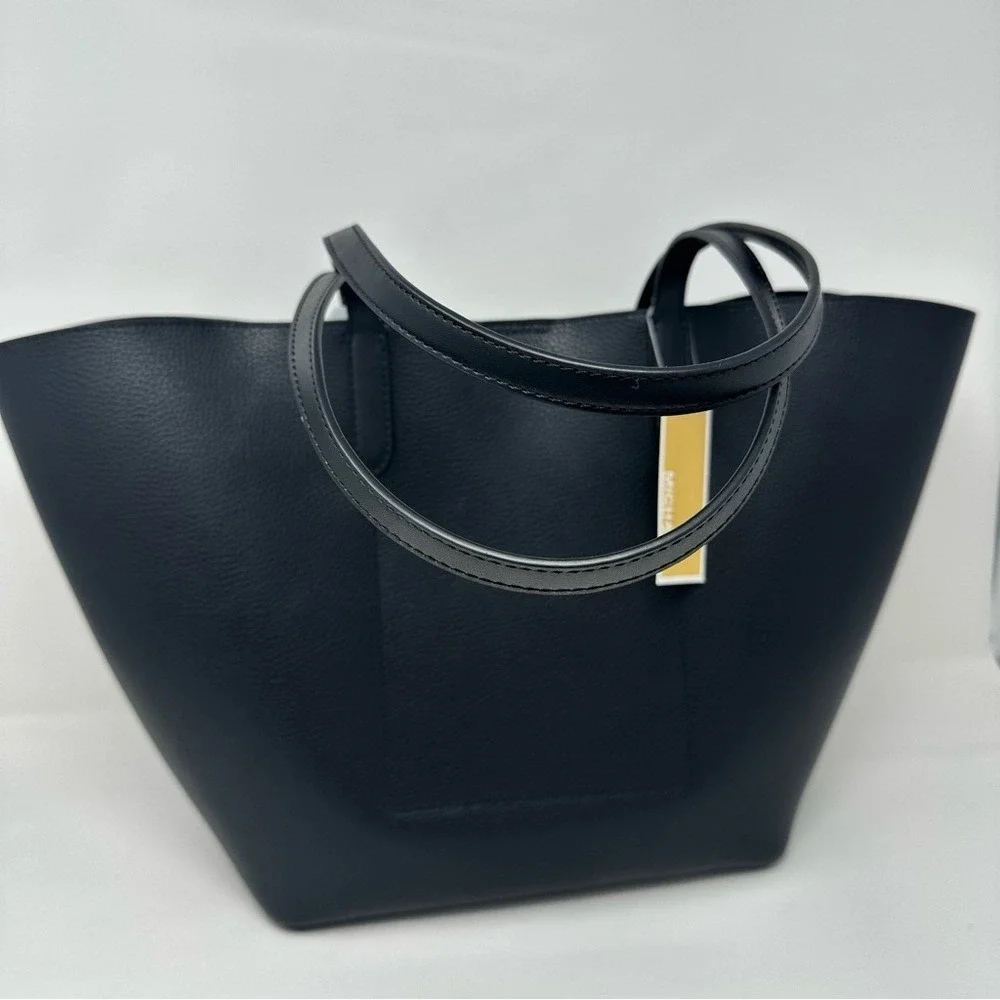 Michael Kors Birch Large Pebble‎ Leather Tote
